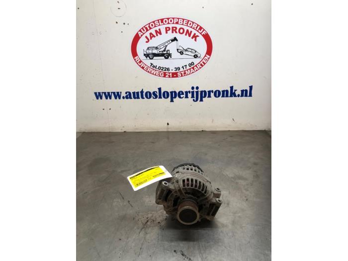 Begagnade Dynamo Volkswagen Tiguan (5N1/2) 2.0 TSI 16V 4Motion Pris € 40,00 Marginaltabell erbjuds av Autosloopbedrijf Jan Pronk B.V.