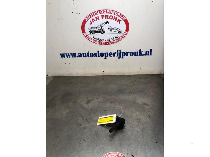 Gebrauchte Stift Zündspule Volvo S40 (MS) 2.4 20V Preis € 20,00 Margenregelung angeboten von Autosloopbedrijf Jan Pronk B.V.