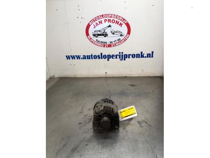 Gebrauchte Dynamo Opel Vivaro 1.9 DI Preis € 40,00 Margenregelung angeboten von Autosloopbedrijf Jan Pronk B.V.