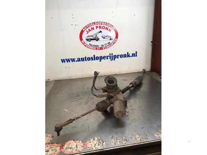 Gebrauchte Lenkgetriebe Servo Suzuki Swift (ZA/ZC/ZD1/2/3/9) 1.3 VVT 16V Preis € 40,00 Margenregelung angeboten von Autosloopbedrijf Jan Pronk B.V.
