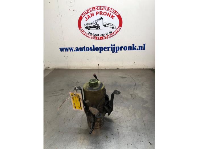 Usagé Pompe de direction Seat Ibiza III (6L1) 1.4 16V 85 Prix € 40,00 Règlement à la marge proposé par Autosloopbedrijf Jan Pronk B.V.