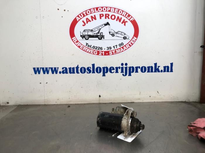 Begagnade Startmotor Volkswagen Transporter/Caravelle T4 1.9 TD Caravelle Pris € 75,00 Marginaltabell erbjuds av Autosloopbedrijf Jan Pronk B.V.