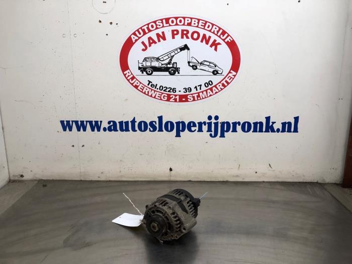 Begagnade Dynamo Chevrolet Spark (M300) 1.0 16V Bifuel Pris € 25,00 Marginaltabell erbjuds av Autosloopbedrijf Jan Pronk B.V.