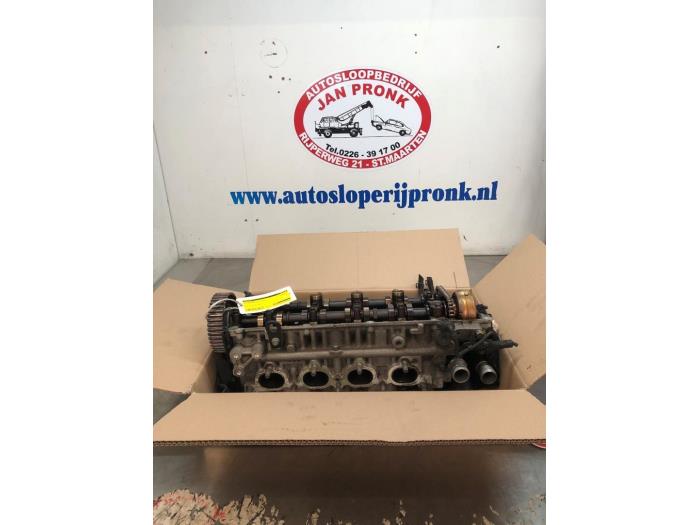 Begagnade Topplock Kia Sportage (JE) 2.0 CVVT 16V 4x2 Pris € 225,00 Marginaltabell erbjuds av Autosloopbedrijf Jan Pronk B.V.