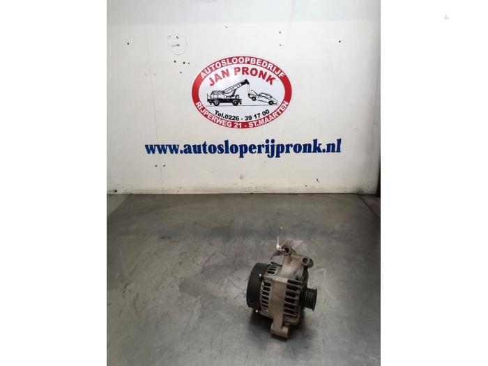 Begagnade Dynamo Ford Focus 2 1.6 16V Pris € 40,00 Marginaltabell erbjuds av Autosloopbedrijf Jan Pronk B.V.