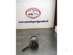 Dynamo van een Renault Twingo (C06) 1.2 16V 2002