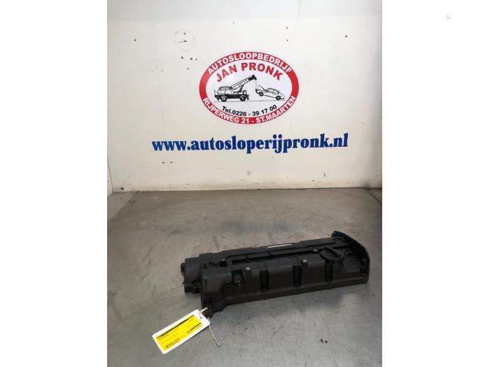 Gebrauchte Ventildeckel Kia Sportage (JE) 2.0 CVVT 16V 4x2 Preis € 40,00 Margenregelung angeboten von Autosloopbedrijf Jan Pronk B.V.
