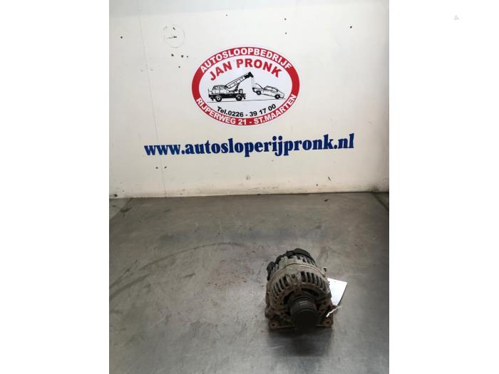 Usagé Dynamo Volkswagen Caddy III (2KA,2KH,2CA,2CH) 2.0 SDI Prix € 40,00 Règlement à la marge proposé par Autosloopbedrijf Jan Pronk B.V.