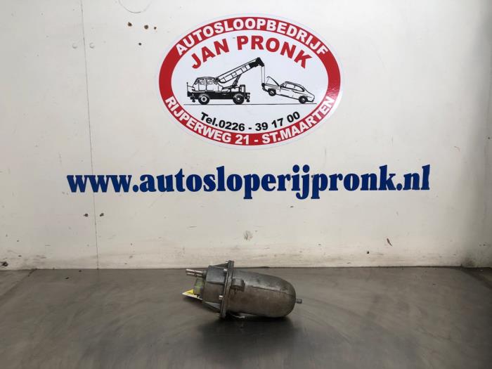 Begagnade Bränslefilterhus Fiat Doblo Cargo (263) 1.3 MJ 16V DPF Euro 5 Pris € 25,00 Marginaltabell erbjuds av Autosloopbedrijf Jan Pronk B.V.
