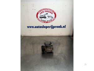 Klimapumpe van een Fiat Panda (312) 0.9 TwinAir Turbo 80 2016