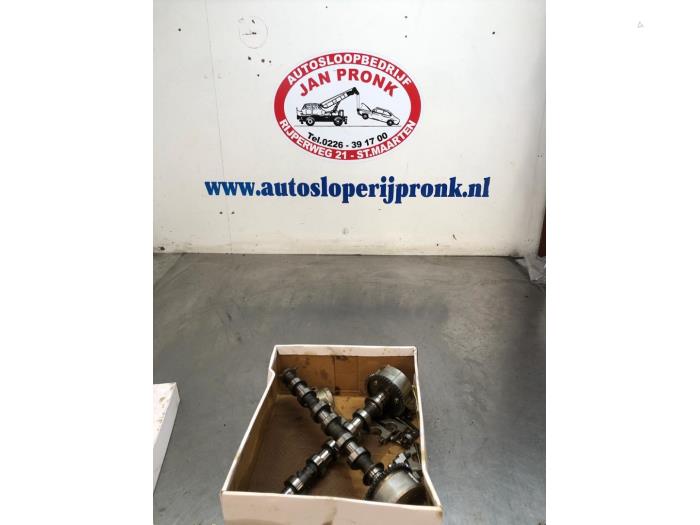 Used Camshaft kit Suzuki Celerio (LF) 1.0 12V Dualjet Price € 125,00 Margin scheme offered by Autosloopbedrijf Jan Pronk B.V.