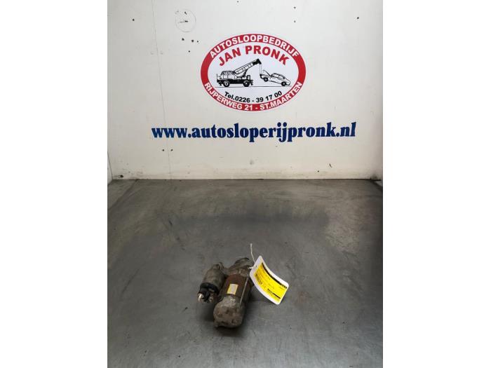 Begagnade Startmotor Suzuki Celerio (LF) 1.0 12V Dualjet Pris € 35,00 Marginaltabell erbjuds av Autosloopbedrijf Jan Pronk B.V.