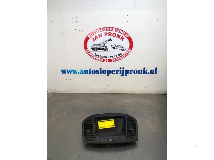 Begagnade Innerdisplay Opel Insignia 2.0 Turbo 16V Ecotec Pris € 150,00 Marginaltabell erbjuds av Autosloopbedrijf Jan Pronk B.V.