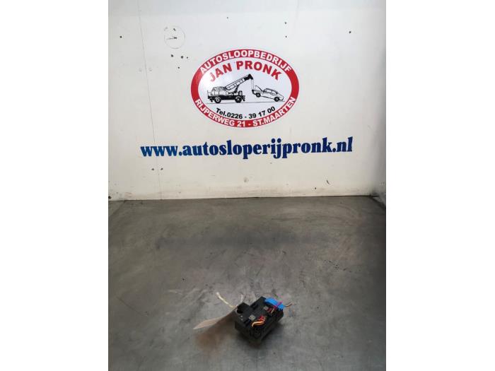 Usagé Ordinateur divers Seat Leon (5FB) 1.6 TDI Ecomotive 16V Prix € 15,00 Règlement à la marge proposé par Autosloopbedrijf Jan Pronk B.V.