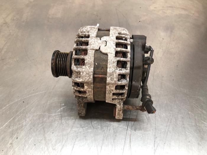 Begagnade Dynamo Seat Leon (5FB) 1.6 TDI Ecomotive 16V Pris € 75,00 Marginaltabell erbjuds av Autosloopbedrijf Jan Pronk B.V.