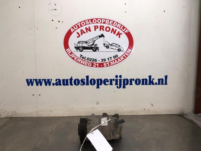 Usagé Compresseur de clim Seat Leon (5FB) 1.6 TDI Ecomotive 16V Prix € 40,00 Règlement à la marge proposé par Autosloopbedrijf Jan Pronk B.V.
