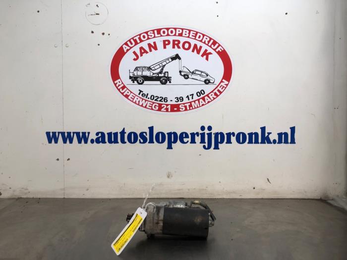 Usagé Démarreur Volkswagen Caddy III (2KA,2KH,2CA,2CH) 2.0 SDI Prix € 35,00 Règlement à la marge proposé par Autosloopbedrijf Jan Pronk B.V.