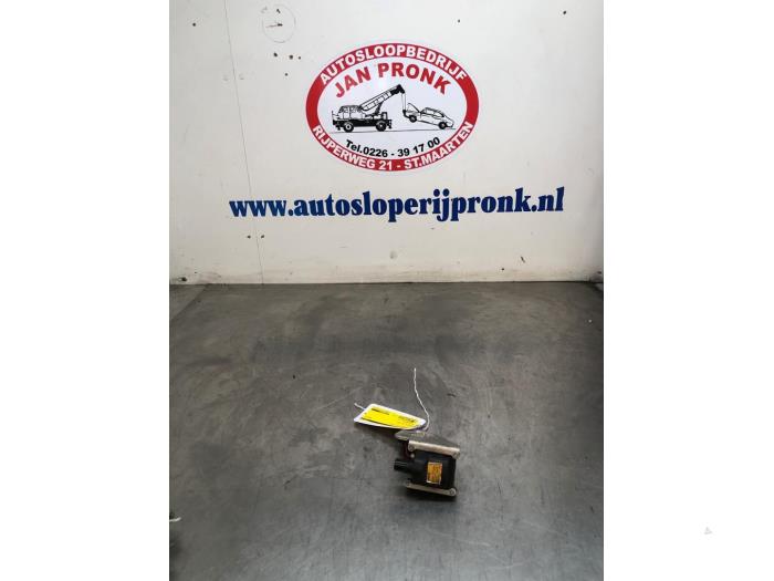 Gebrauchte Zündspule Volvo S70 2.5 10V Preis € 35,00 Margenregelung angeboten von Autosloopbedrijf Jan Pronk B.V.