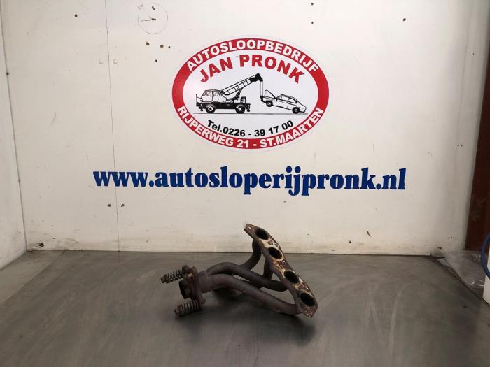 Gebrauchte Abgaskrümmer Toyota Yaris (P1) 1.0 16V VVT-i Preis € 100,00 Margenregelung angeboten von Autosloopbedrijf Jan Pronk B.V.