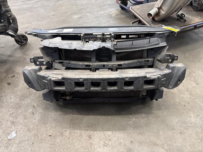Używane Panel przedni Volkswagen Passat CC (357) 1.8 TSI 16V Cena € 250,00 Procedura marży oferowane przez Autosloopbedrijf Jan Pronk B.V.