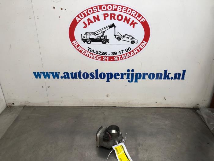 Usagé Boîtier accélérateur Skoda Fabia (6Y5) 1.4i 16V Prix € 30,00 Règlement à la marge proposé par Autosloopbedrijf Jan Pronk B.V.