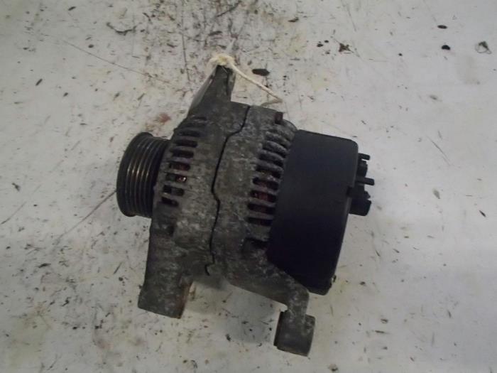 Begagnade Dynamo Peugeot 306 Break (7E) 1.9 DT Pris € 35,00 Marginaltabell erbjuds av Autosloopbedrijf Jan Pronk B.V.