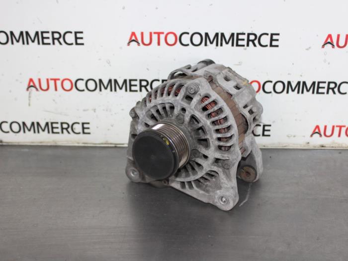 Usagé Dynamo Renault Clio II Societe (SB) 1.5 dCi 65 Prix € 50,00 Règlement à la marge proposé par Autocommerce