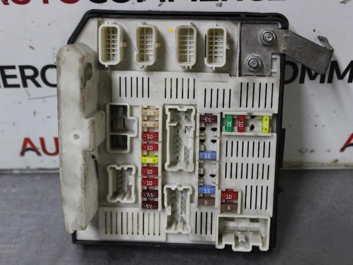Fuse box Renault Megane II 1.6 16V 8200481866 RENAULT