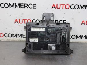 Used Fuse box Renault Clio III (BR/CR) 1.4 16V Price € 50,00 Margin scheme offered by Autocommerce