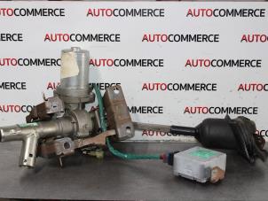 Used Power steering pump Renault Clio II Societe (SB) 1.5 dCi 80 Price € 75,00 Margin scheme offered by Autocommerce