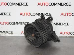 Used Heating and ventilation fan motor Peugeot 306 (7A/C/S) 1.9 DT Price on request offered by Autocommerce
