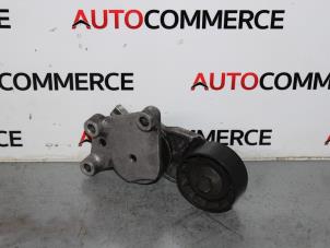 Used Drive belt tensioner Citroen C4 Coupé (LA) 1.6 HDi 16V 110 Price on request offered by Autocommerce
