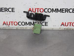 Used Heater resistor Renault Master IV (MA/MB/MC/MD/MH/MF/MG/MH) 2.3 dCi 150 16V Price on request offered by Autocommerce
