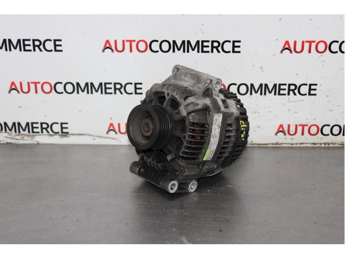 Gebrauchte Dynamo Renault Clio II (BB/CB) 1.4 Preis € 35,00 Margenregelung angeboten von Autocommerce