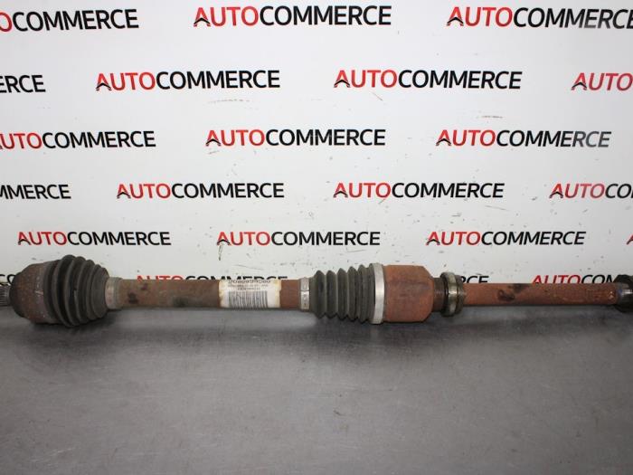 Arbres de transmission avant gauche avec numéro d'article 650 stock
