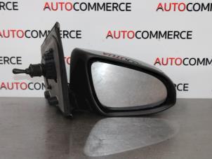 Used Wing mirror, right Peugeot 108 1.0 12V Price € 50,00 Margin scheme offered by Autocommerce