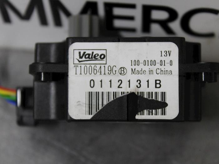 Silnik Zaworu Nagrzewnicy Citroen C3 Picasso 1.4 16V Vti 95 - T1006419G Valeo