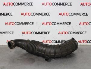 Used Turbo hose Renault Scénic II (JM) 1.5 dCi 105 Price € 10,00 Margin scheme offered by Autocommerce