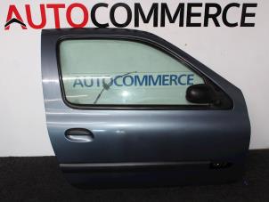 Used Door 2-door, right Renault Clio II (BB/CB) 1.2 16V Price € 75,00 Margin scheme offered by Autocommerce
