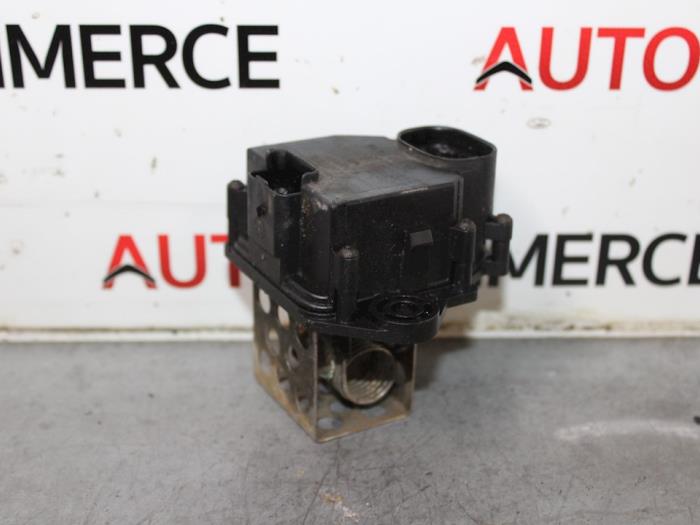 Cooling fan resistors with part number 8241001 stock