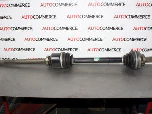 New Front drive shaft, right Renault Master II (JD) 1.9 dTi T28 Price on request offered by Autocommerce