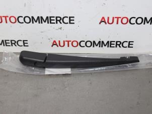 New Rear wiper arm Peugeot 307 (3A/C/D) Price € 18,15 Inclusive VAT offered by Autocommerce