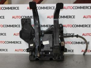 Used Set of pedals Citroen Jumper (U9) 2.2 HDi 100 Euro 4 Price on request offered by Autocommerce
