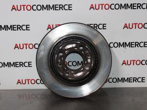 Used Front brake disc Renault Clio IV (5R) 1.5 Energy dCi 90 FAP Price € 30,00 Margin scheme offered by Autocommerce