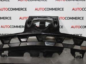 Gebrauchte Stoßstangenteil Mitte vorne Renault Megane Preis auf Anfrage angeboten von Autocommerce