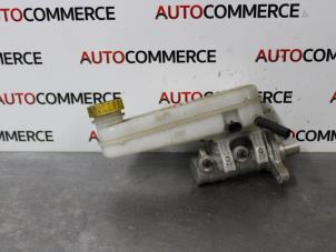 Gebrauchte Hauptbremszylinder Citroen Jumper (U9) 2.2 HDi 120 Euro 4 Preis auf Anfrage angeboten von Autocommerce