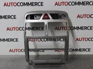 Used Dashboard part Peugeot 307 (3A/C/D) 1.6 16V Price on request offered by Autocommerce