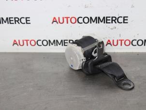 Gebrauchte Sicherheitsgurt links hinten Peugeot 107 1.0 12V Preis € 10,00 Margenregelung angeboten von Autocommerce