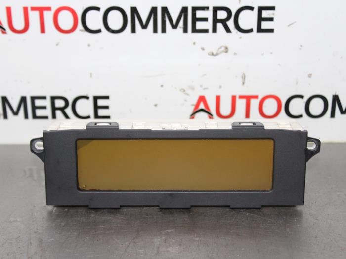 Begagnade Innerdisplay Citroen C5 II Berline (RC) 2.0 HDiF 16V Pris € 20,00 Marginaltabell erbjuds av Autocommerce