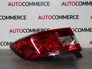 Used Taillight, left Renault Clio IV (5R) 1.5 Energy dCi 90 FAP Price € 50,00 Margin scheme offered by Autocommerce